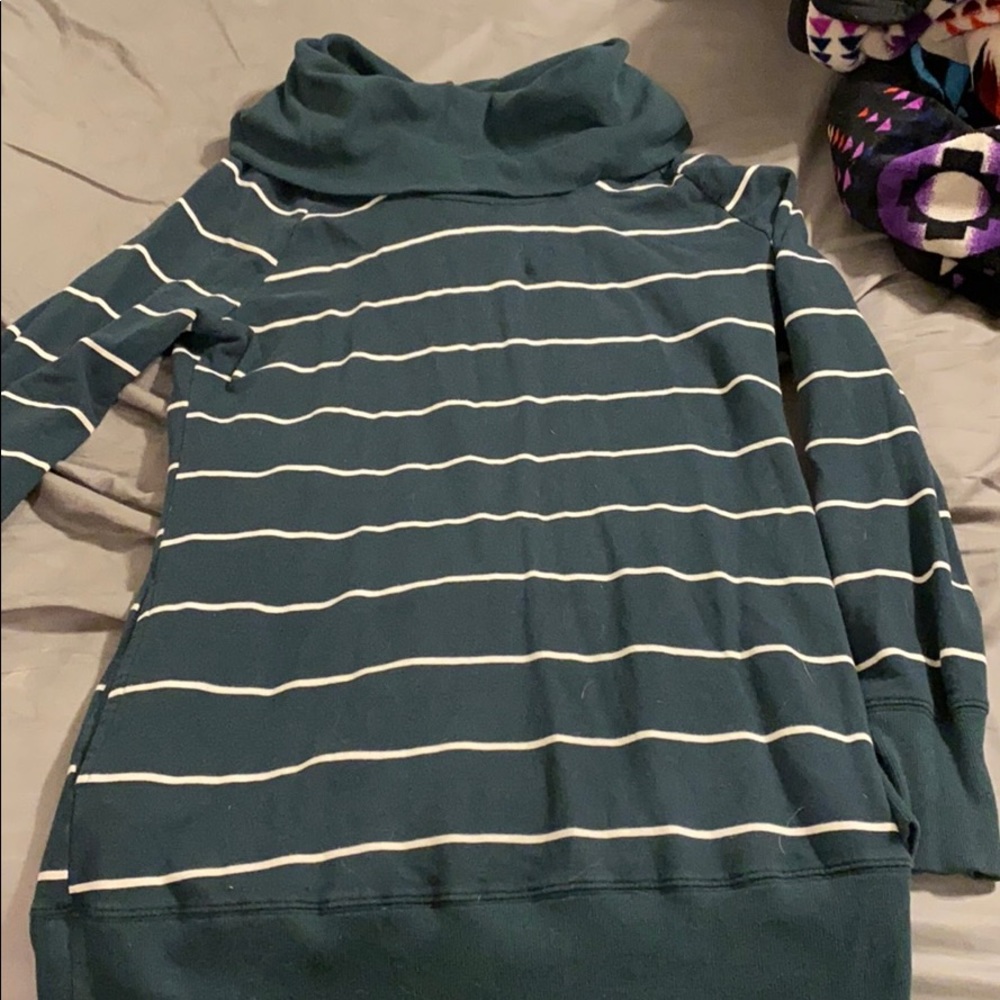 Turtle neck long sleeve